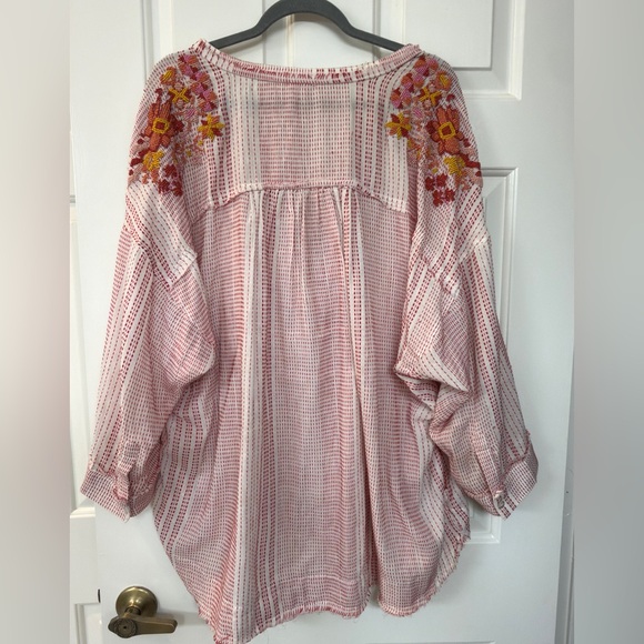 Johnny Was Red and White Striped Tunic with Embroidery - perfect condition! - Picture 6 of 8